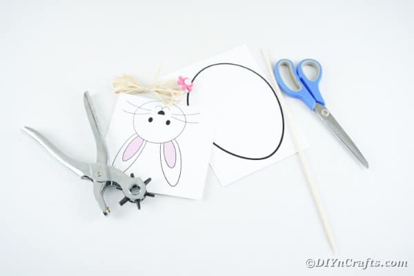 Материалы для изготовления бумажного кролика