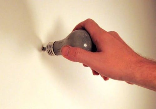Бетонные настенные крючки для лампочек — 15 необычных и креативных настенных крючков