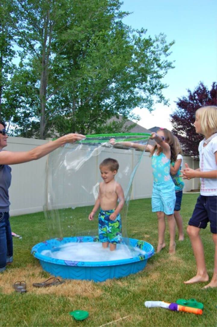 Гигантские пузыри для детского бассейна
