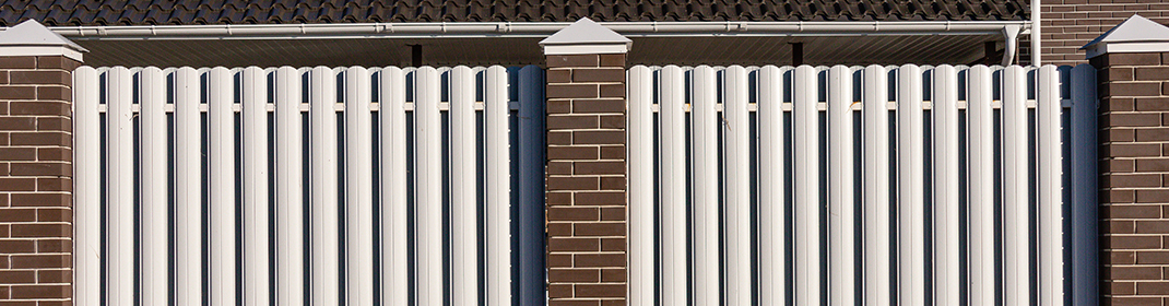 Металлический Евроштакетник: Щит Вашего Дома и Произведение Искусства от Производителя